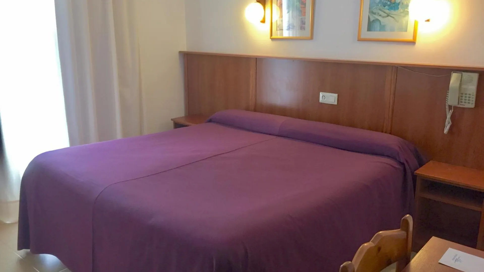 Hotel Stella Maris 블랑스 3*,  스페인